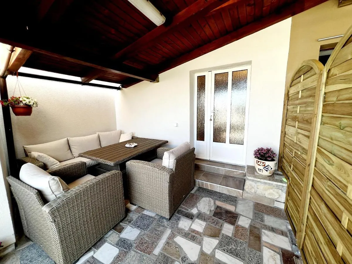 Holiday home Little Home Banjol