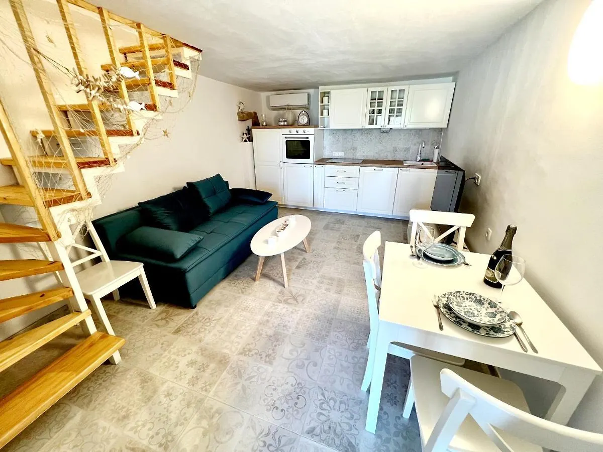 Little Home Banjol Holiday home